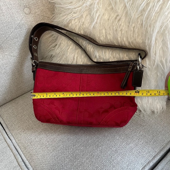 Vintage Red Coach Bag - Picture 7 of 10